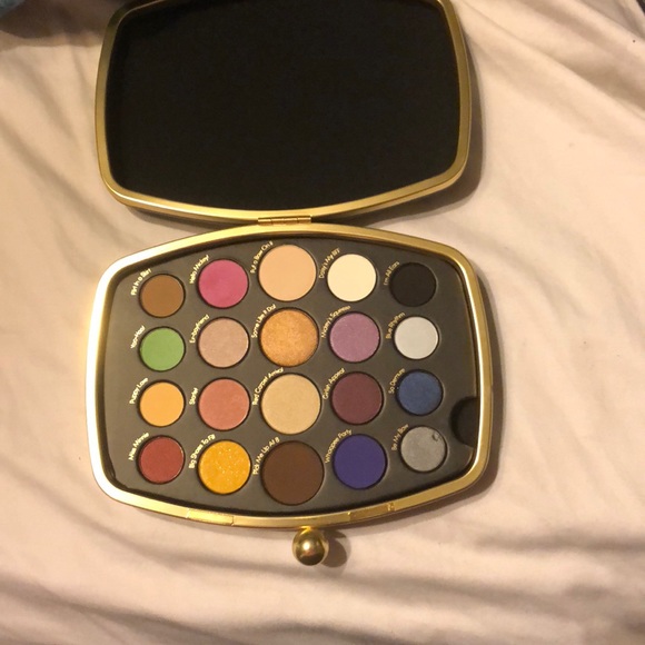SEPHORA LIMITED EDITION Minnie Mouse palette NWOT - Picture 6 of 7